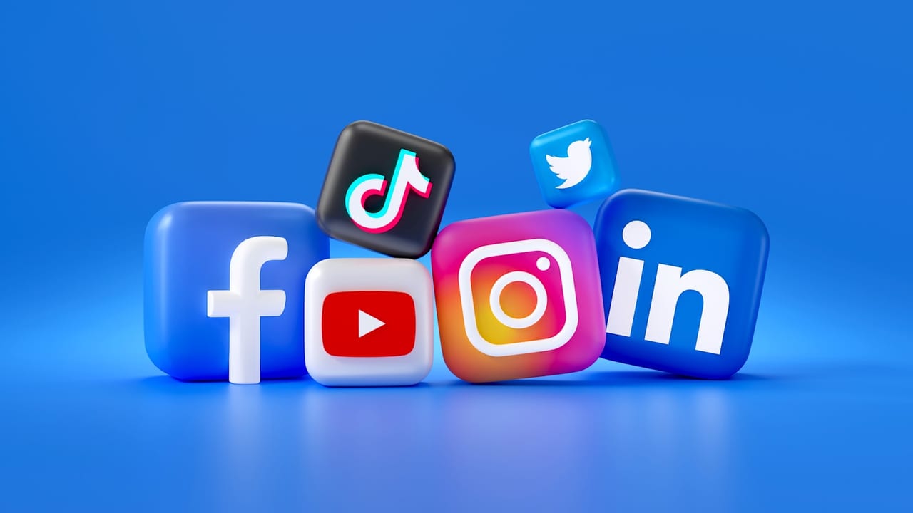 Creating engaging social media content