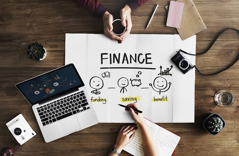 9 Saving Influencers, you should be following to Keep Budget in Control — Future Sharks